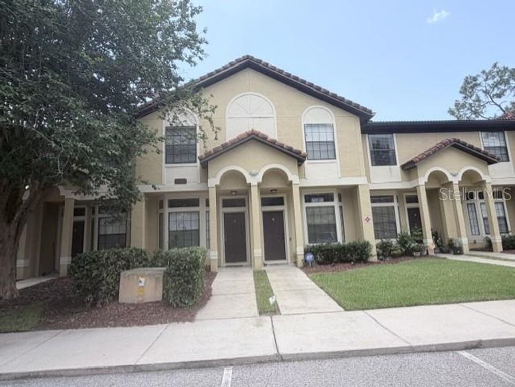 6013 SCOTCHWOOD GLEN 17, Orlando, FL 32822