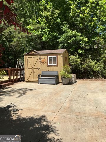 46 Big Rock Road, Cleveland, GA 30528