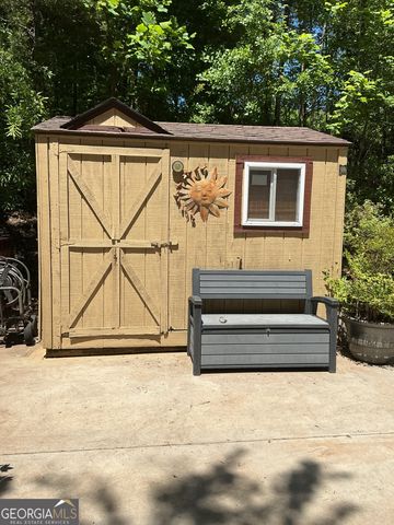 46 Big Rock Road, Cleveland, GA 30528