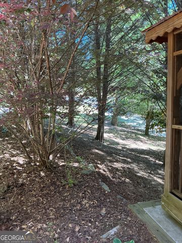 46 Big Rock Road, Cleveland, GA 30528