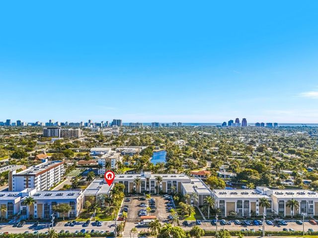 3020 NE 16th Avenue 105, Oakland Park, FL 33334