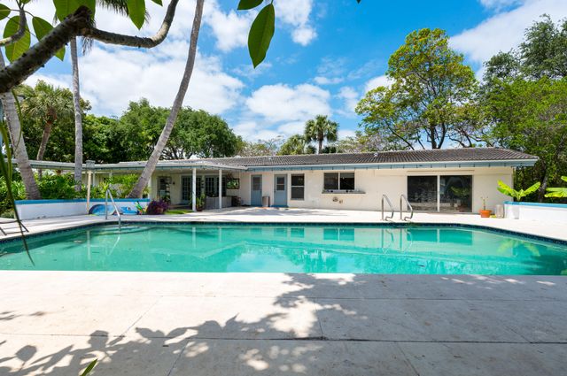 4734 Jefferson Street, Hollywood, FL 33021