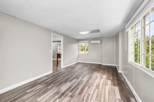 4734 Jefferson Street, Hollywood, FL 33021