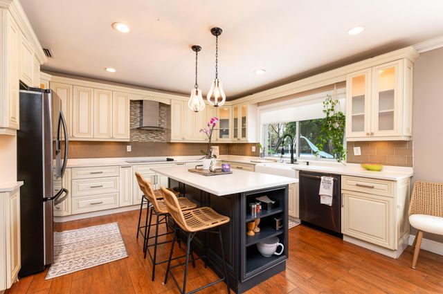 4734 Jefferson Street, Hollywood, FL 33021
