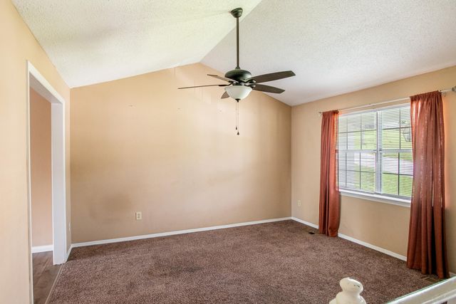 8208 Fallen Maple Drive, Chattanooga, TN 37421