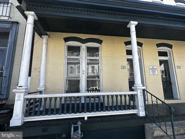 220-226 SUMMIT AVE, Hagerstown, MD 21740