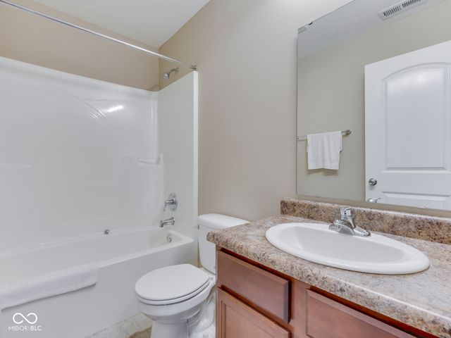 2899 W Sampler Lane, Monrovia, IN 46157