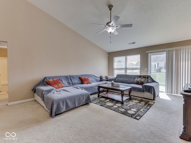 2899 W Sampler Lane, Monrovia, IN 46157