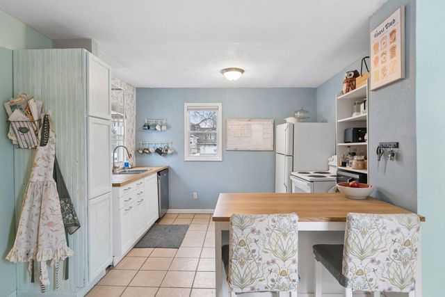 9868 Hamline Avenue N, Blaine, MN 55014