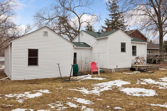 9868 Hamline Avenue N, Blaine, MN 55014