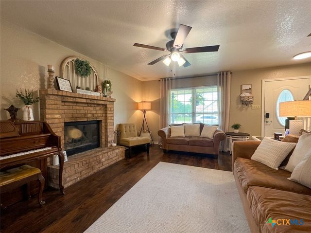 1100 Windy Hill Road, Harker Heights, TX 76548