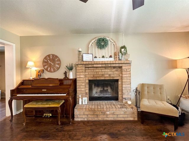 1100 Windy Hill Road, Harker Heights, TX 76548