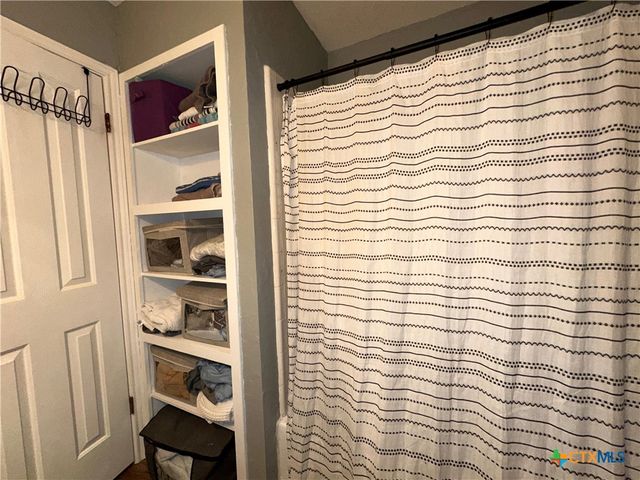 1100 Windy Hill Road, Harker Heights, TX 76548