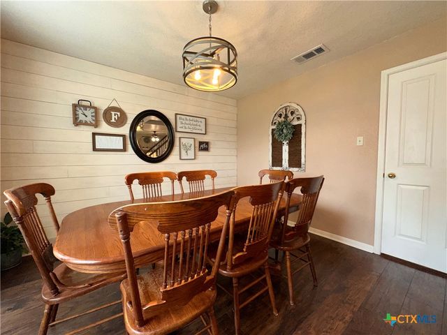 1100 Windy Hill Road, Harker Heights, TX 76548