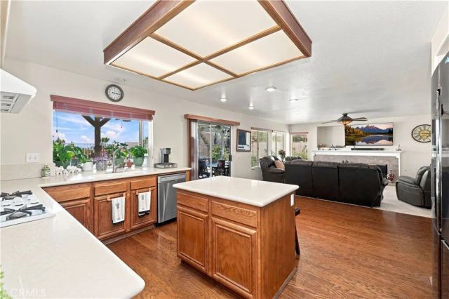 29108 Tradewinds, Lake Elsinore, CA 92530