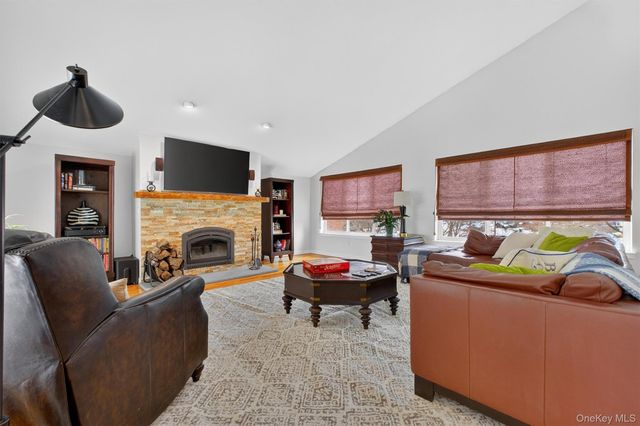 96 Cherry Hill Court, Briarcliff Manor, NY 10510