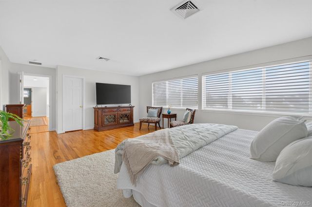 96 Cherry Hill Court, Briarcliff Manor, NY 10510