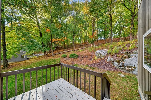 96 Cherry Hill Court, Briarcliff Manor, NY 10510