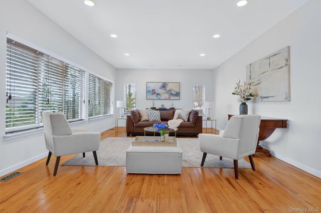 96 Cherry Hill Court, Briarcliff Manor, NY 10510