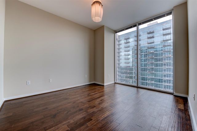 5925 Almeda Road 2214, Houston, TX 77004