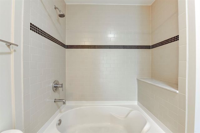 5925 Almeda Road 2214, Houston, TX 77004