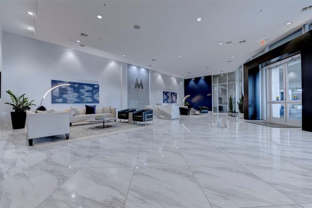 5925 Almeda Road 2214, Houston, TX 77004