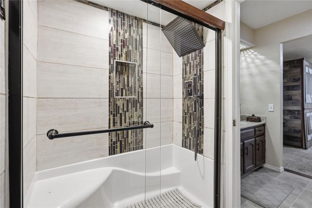 426 Everest Drive, Cedar Hill, TX 75104