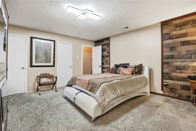 426 Everest Drive, Cedar Hill, TX 75104