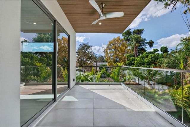 1671 ARLINGTON STREET, Sarasota, FL 34239