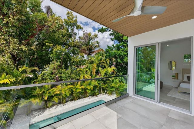 1671 ARLINGTON STREET, Sarasota, FL 34239