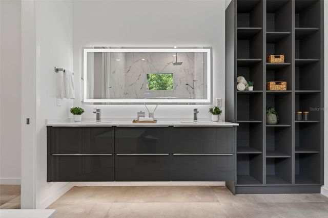 1671 ARLINGTON STREET, Sarasota, FL 34239