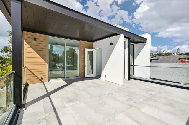 1671 ARLINGTON STREET, Sarasota, FL 34239