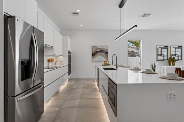 1671 ARLINGTON STREET, Sarasota, FL 34239