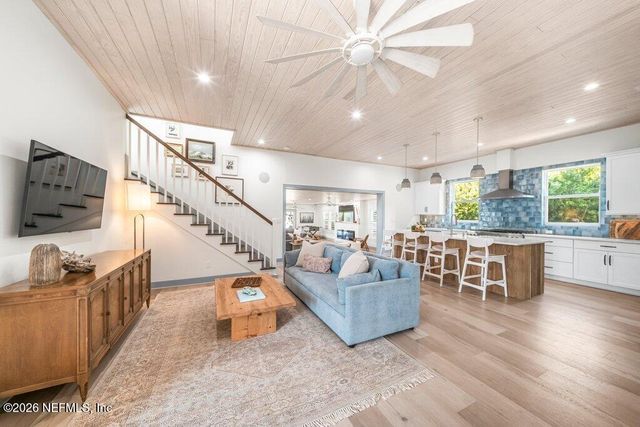 411 A N ROSCOE Boulevard, Ponte Vedra Beach, FL 32082