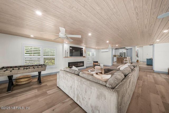 411 A N ROSCOE Boulevard, Ponte Vedra Beach, FL 32082