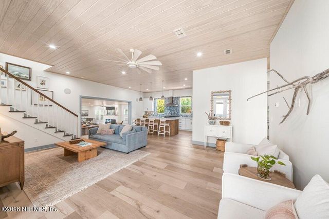 411 A N ROSCOE Boulevard, Ponte Vedra Beach, FL 32082