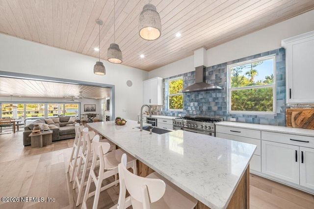 411 A N ROSCOE Boulevard, Ponte Vedra Beach, FL 32082