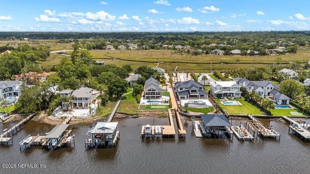 411 A N ROSCOE Boulevard, Ponte Vedra Beach, FL 32082