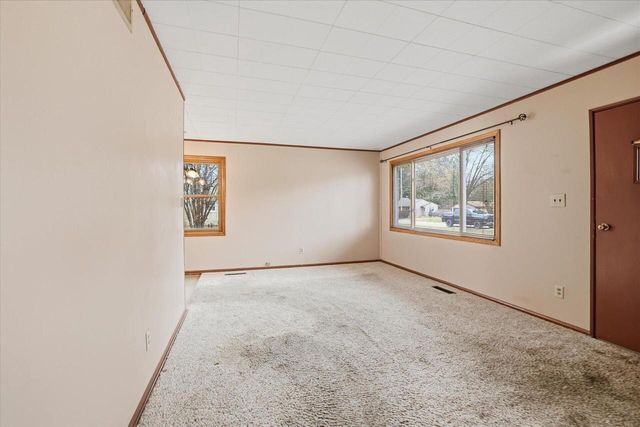 W146S6971 Catalina DRIVE, Muskego, WI 53150