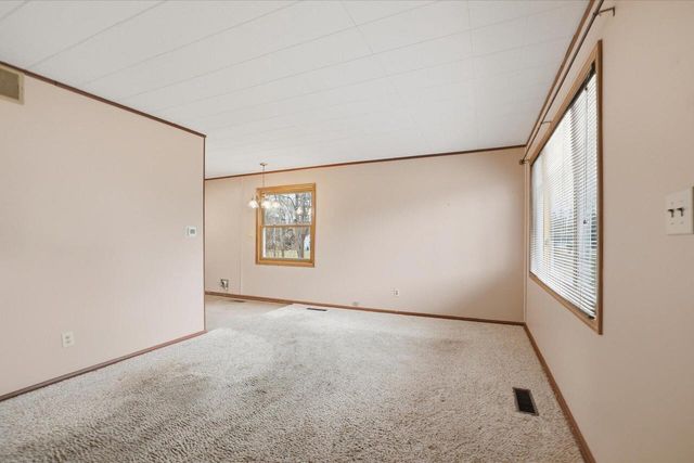 W146S6971 Catalina DRIVE, Muskego, WI 53150