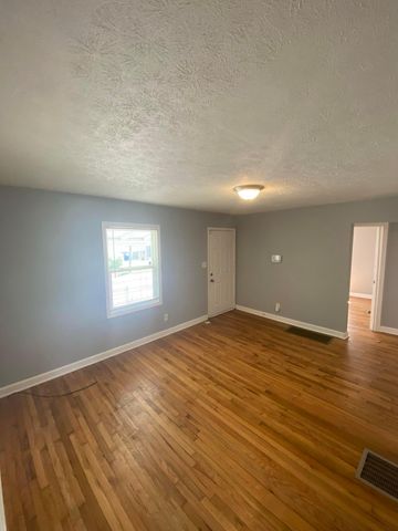 2299 Hamilton Avenue, Columbus, OH 43211