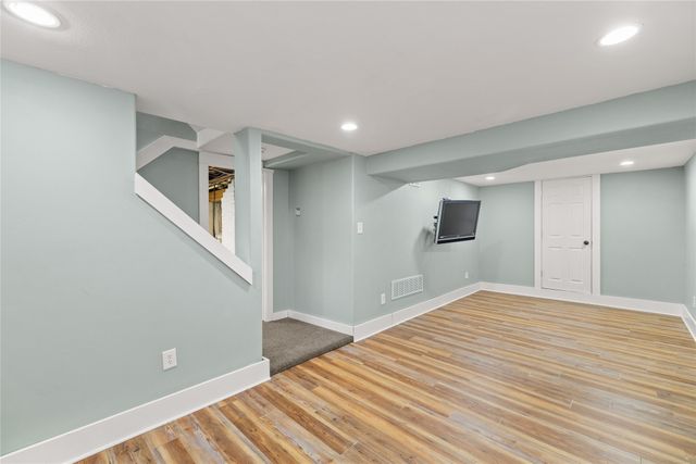 1503 42nd Street, Des Moines, IA 50311
