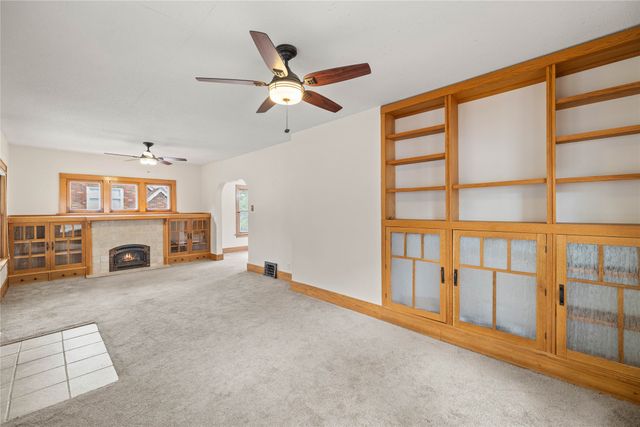 1503 42nd Street, Des Moines, IA 50311