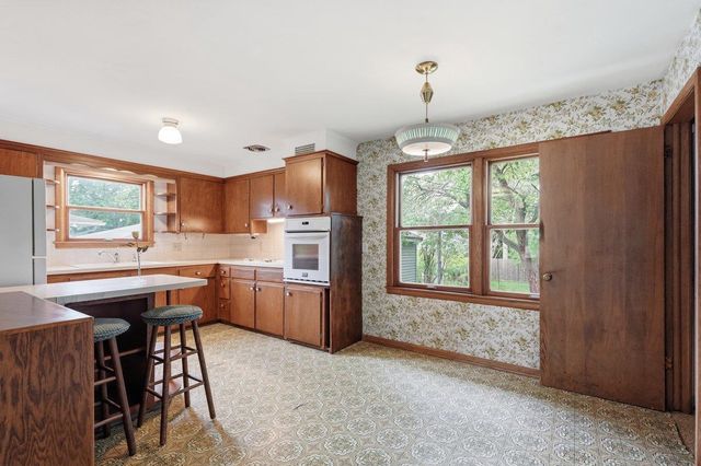 404 Tompkins Drive, Madison, WI 53716