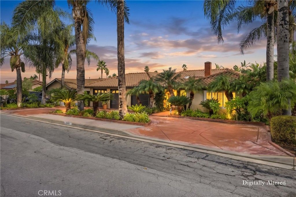 2401 Northmoor, Corona, CA 92882 — exterior