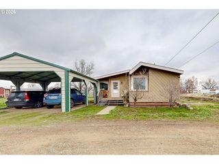53427 Ruby Ln, Milton Freewater, OR 97862