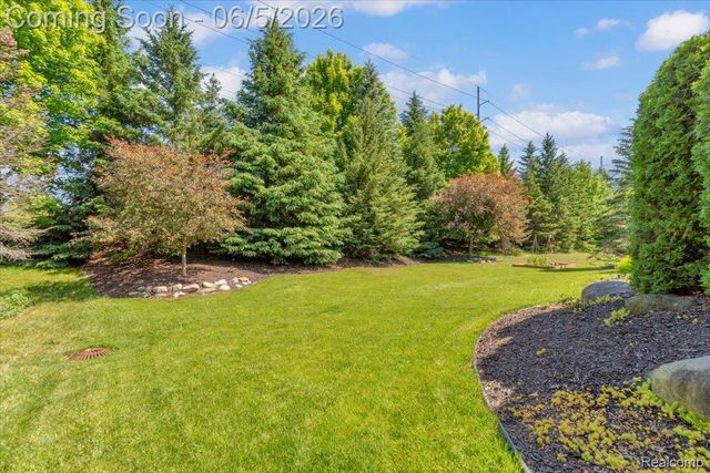 48794 Freestone Drive, Northville Township, MI 48168