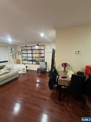 392-394 Leslie Street, Newark, NJ 07112