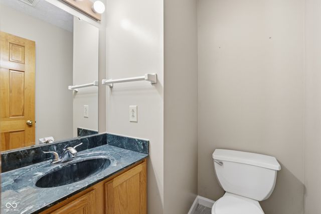 1161 W Willow Run Court, Mooresville, IN 46158