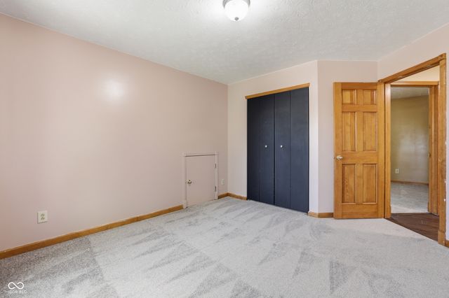 1161 W Willow Run Court, Mooresville, IN 46158